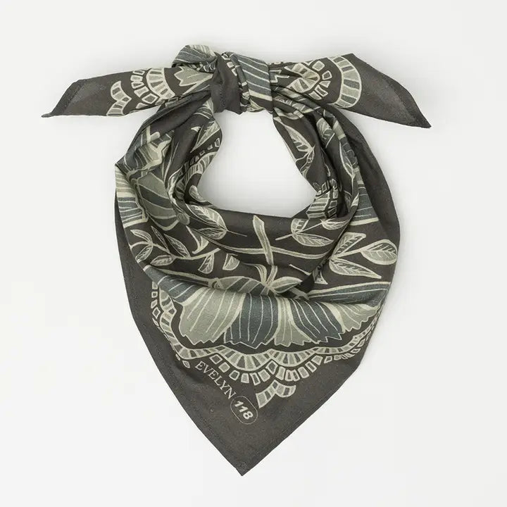 Handker Bandana No. 118 Evelyn tied as neckerchief